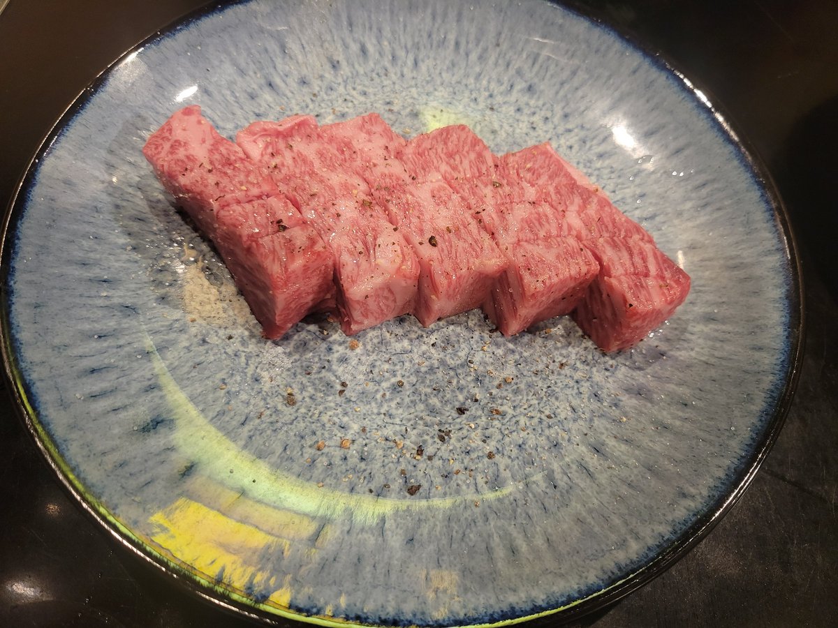 かどおわ+148k
最近どないしたん？？てくらい引き弱な私が強い🥹♪ｴｴｺﾄ～♪早めに稼働おわってみんなで焼き肉🩷美味すぎやろがい
この調子で今月後も～ちょい頼む！競馬も……🙏