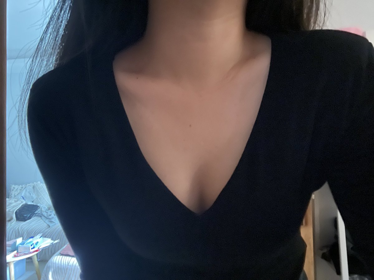 一个屁股🍑涨2k？
快让妈妈看看是谁