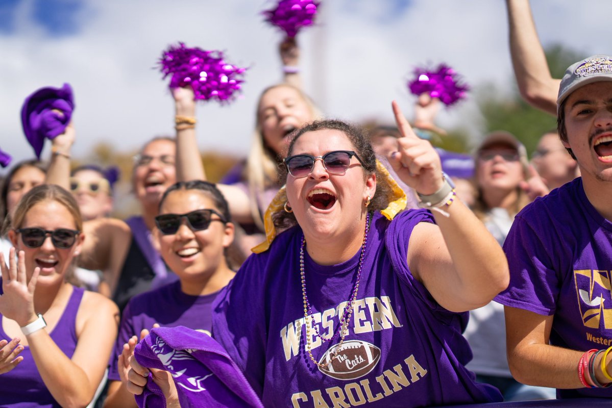 Catamounts's tweet image. Get your purple Nike gear today and get ready to Purple Out Whitmire Stadium on November 8th for Homecoming against Mercer at 2:30 pm. The shop will close at midnight on July 7th.
🛒 bit.ly/40jUj4P