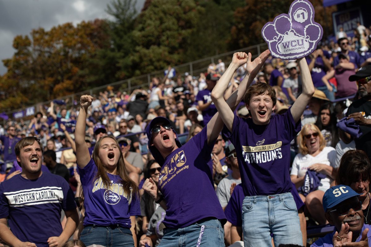 Catamounts's tweet image. Get your purple Nike gear today and get ready to Purple Out Whitmire Stadium on November 8th for Homecoming against Mercer at 2:30 pm. The shop will close at midnight on July 7th.
🛒 bit.ly/40jUj4P