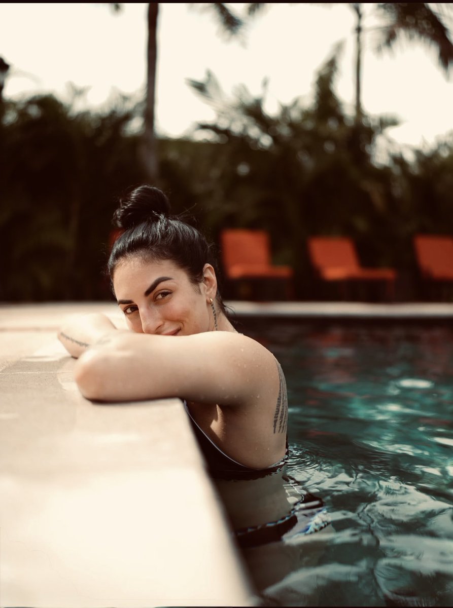 ℂ𝕙𝕒𝕞𝕡𝕚𝕠𝕟 𝕠𝕗 𝕖𝕧𝕖𝕣𝕪𝕥𝕙𝕚𝕟𝕘