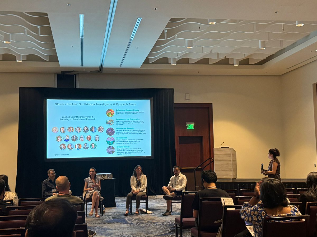latinxdb's tweet image. Thank you to our sponsors and supporters for helping us create spaces that empower our DevBio community in science! @Co_Biologists / @ScienceStowers / @LASDB_DevBiol / @SocDevBio / @IntSocDevBiol
#LatinxDB #2025ICDB #2025SDB #2025LASDB