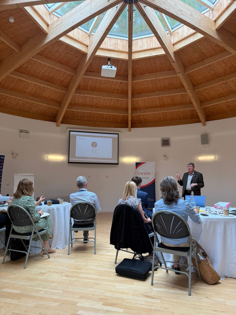 A huge thank you to Andrew Caffrey from Google Education for his insightful presentation at our Deputy Headteacher Day! A very engaging presentation on how to use AI in the classroom including tips and tricks for using Notebook LM, Microsoft Copilot and more!