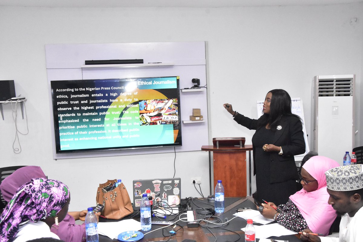 Daily_TrustF's tweet image. Barrister Mojirayo Ogunlana is taking journalists through Legal and Ethical Issues in Journalism