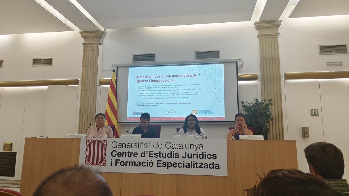 IAP ActionPeace (@iap_actionpeace) on Twitter photo 🏳️🌈 Avui hem estat presents a la jornada "Dret d’asil per orientació sexual i identitat de gènere", organitzada per la <a href="/FundacioAcsar/">Fundació ACSAR</a> amb la col·laboració d'IAP.
Una trobada necessària on hem posat èmfasi en els casos de Mèxic i Colòmbia, així com el rol que juga la Unió Europea 🏳️🌈 Avui hem estat presents a la jornada "Dret d’asil per orientació sexual i identitat de gènere", organitzada per la <a href="/FundacioAcsar/">Fundació ACSAR</a> amb la col·laboració d'IAP.
Una trobada necessària on hem posat èmfasi en els casos de Mèxic i Colòmbia, així com el rol que juga la Unió Europea