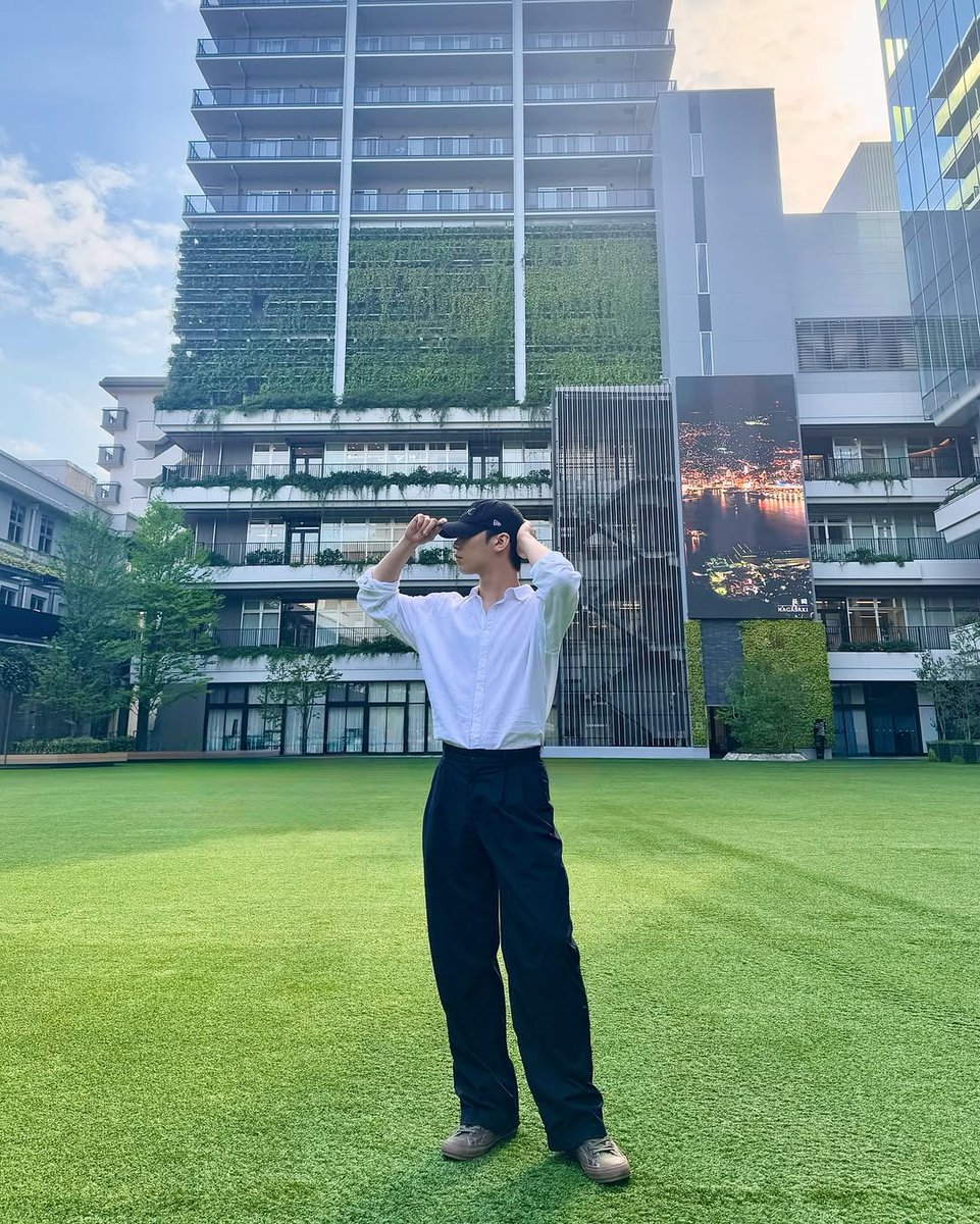 MYRocky_Support's tweet photo. #ROCKY INSTAGRAM UPDATE

 [250626] - @./p_rocky

250626 ☁️

🔗https://t.co/mCMTVBBY2r

 @p_rockyent #박민혁  #PARKMINHYUK #HAMO

Press heart and leave supportive comments for our precious #라키. https://t.co/apKCYqd1JQ