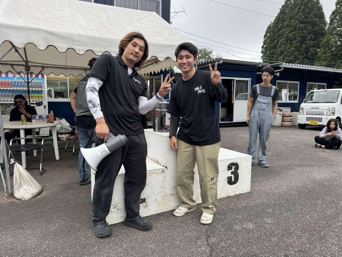 Ricky走　協賛紹介
Project Infinity様

愛知の車屋さん？電気屋さん…?です！
タクミオイルをペールで男前に協賛頂きました🙇
ありがとうございます！