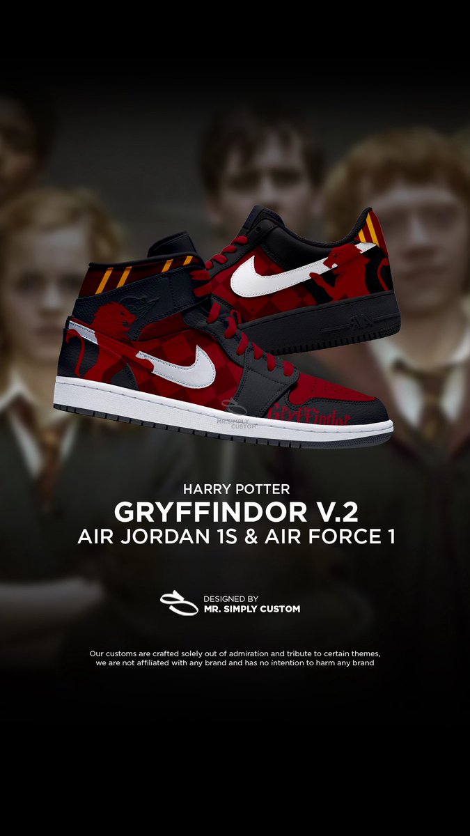 MrSimplyCustom's tweet image. Holyairball. These Harry Potter Airforce 1s and Jordan 1s looks so clean on Harry Potters anniversary. #harrypotter #customsneakers #customshoes
