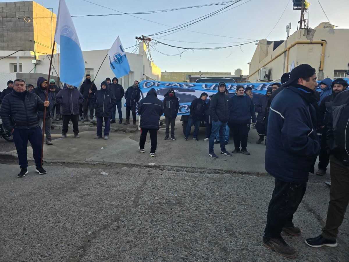 El Comodorense tweet media