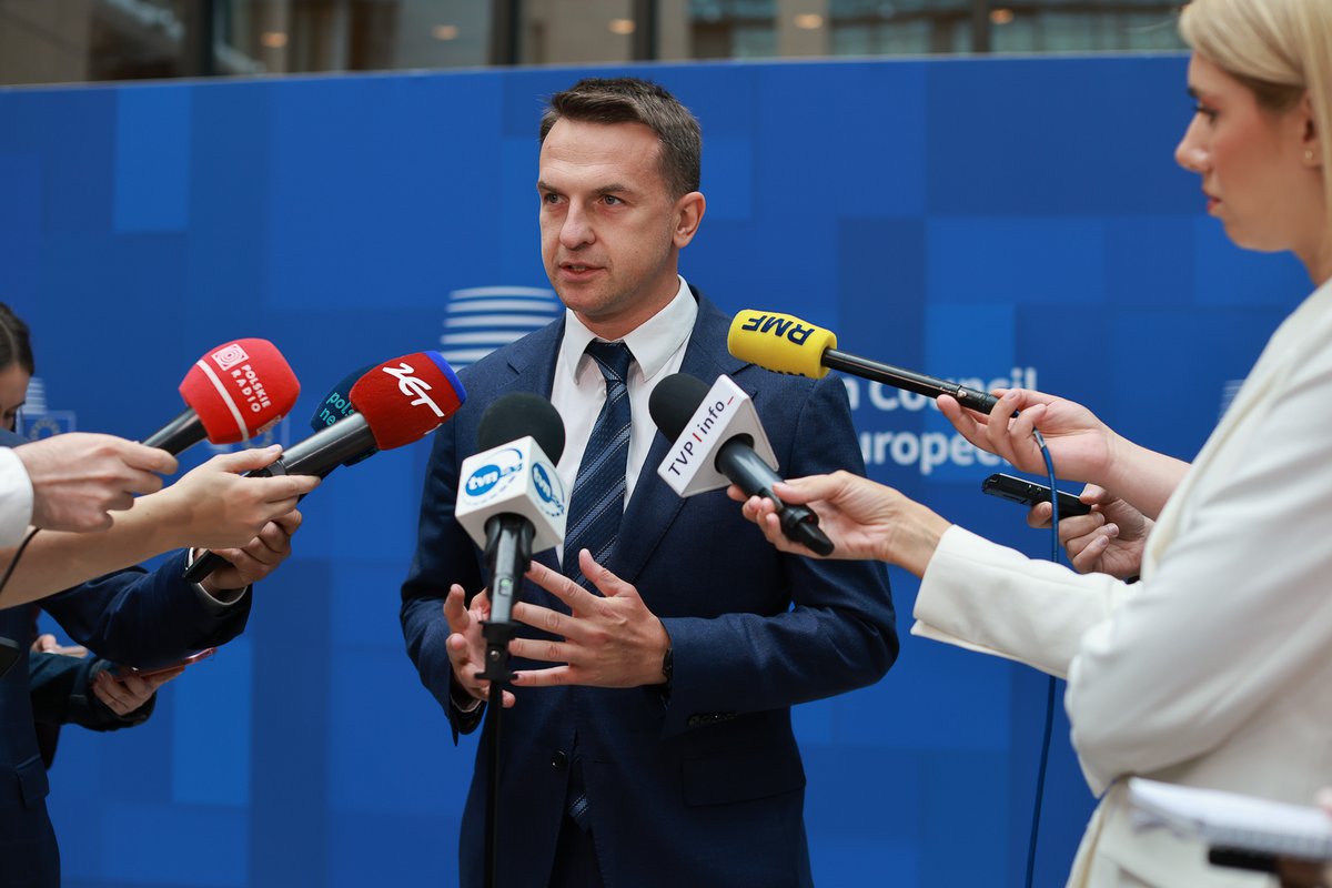 📰 KOMUNIKAT | Trwające w Brukseli posiedzenie Rady Europejskiej z udziałem Premiera @DonaldTusk to czas podsumowań półrocznego przewodnictwa Polski w UE. W tym czasie udało nam się przekonać państwa członkowskie UE do podjęcia zdecydowanych działań na rzecz wzmacniania wspólnych