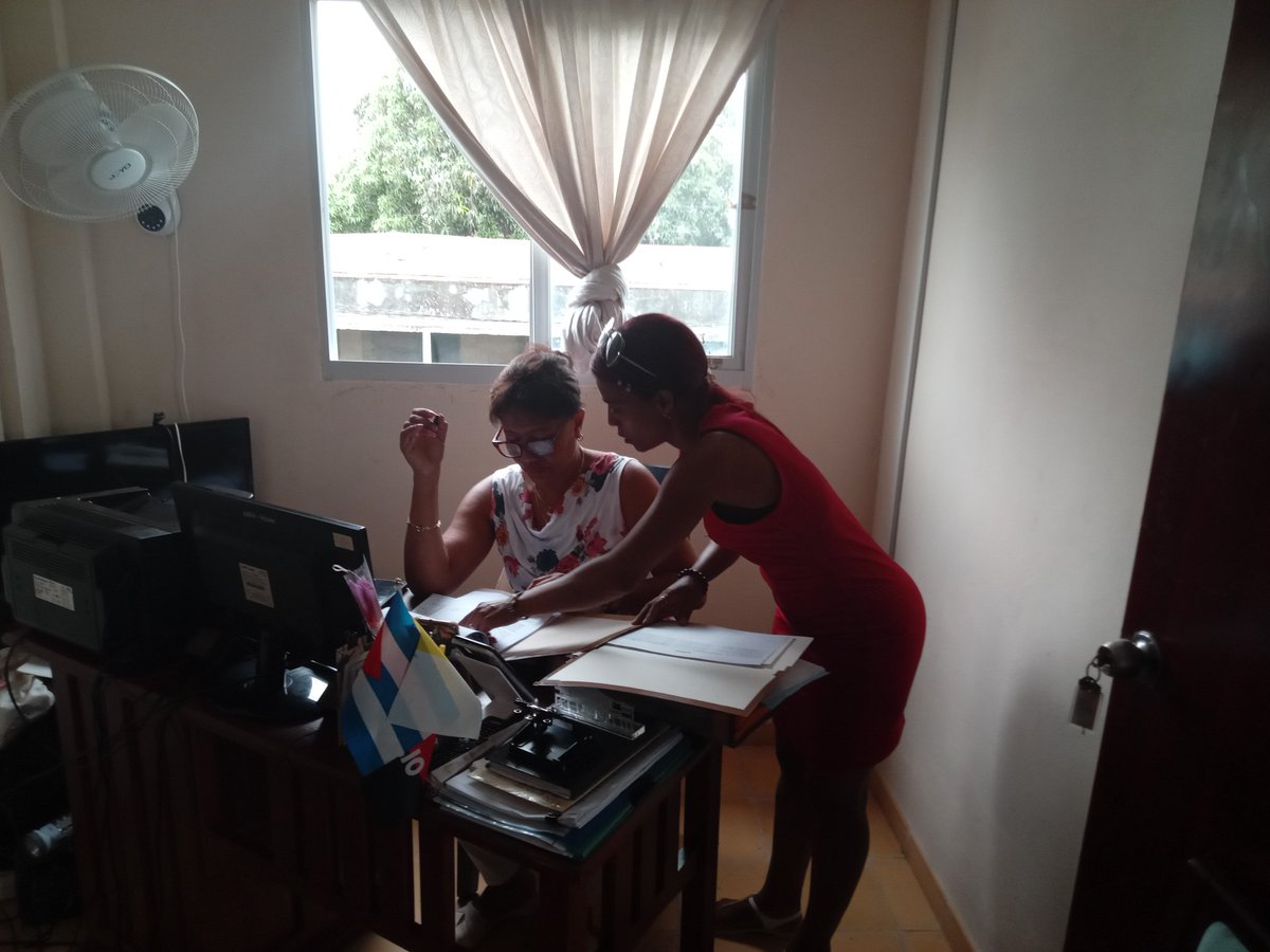 Recibimos visita de supervisión del Órgano Electoral Nacional en el Consejo Electoral Provincial Granma, con presencia de supervisores de varias provincias. Se evalúan todas las áreas de trabajo.
#GranmaConmigoCuenta