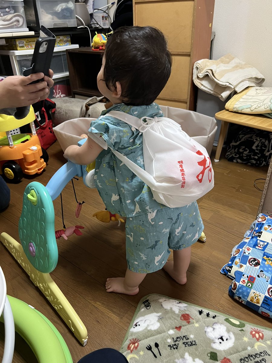caxtudo's tweet photo. 息子がすくすく育ち6月の26日で
1歳の誕生日を迎えました。

時の流れは早いもんです。
でも何故か5年くらいに感じたw https://t.co/Kj1WrsfwWr