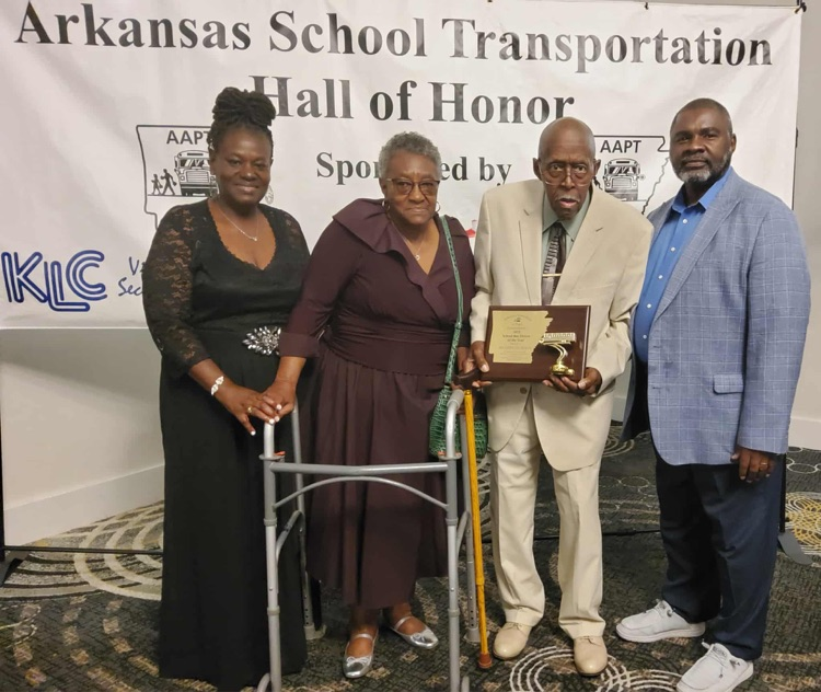 StarCitySchools's tweet photo. Congratulations to Mr. Brames Jackson for being named Arkansas Association of Pupil Transportation 2025 School Bus Driver of the Year! We appreciate Mr. Brames over 60 years of service to the Star City School District. #BeTheBest https://t.co/vx3jkNP6iU
