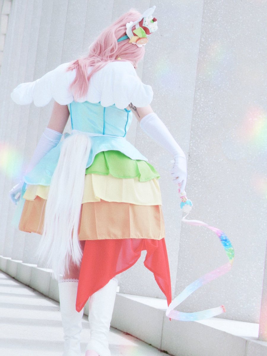 Wenffyria's tweet photo. Little throwback to Animaritime last year when I finally got to cosplay Cure Parfait 🩵🍨🪽🌈

#cureparfait #precure #magicalgirl #cosplay https://t.co/KE0NhveFE1