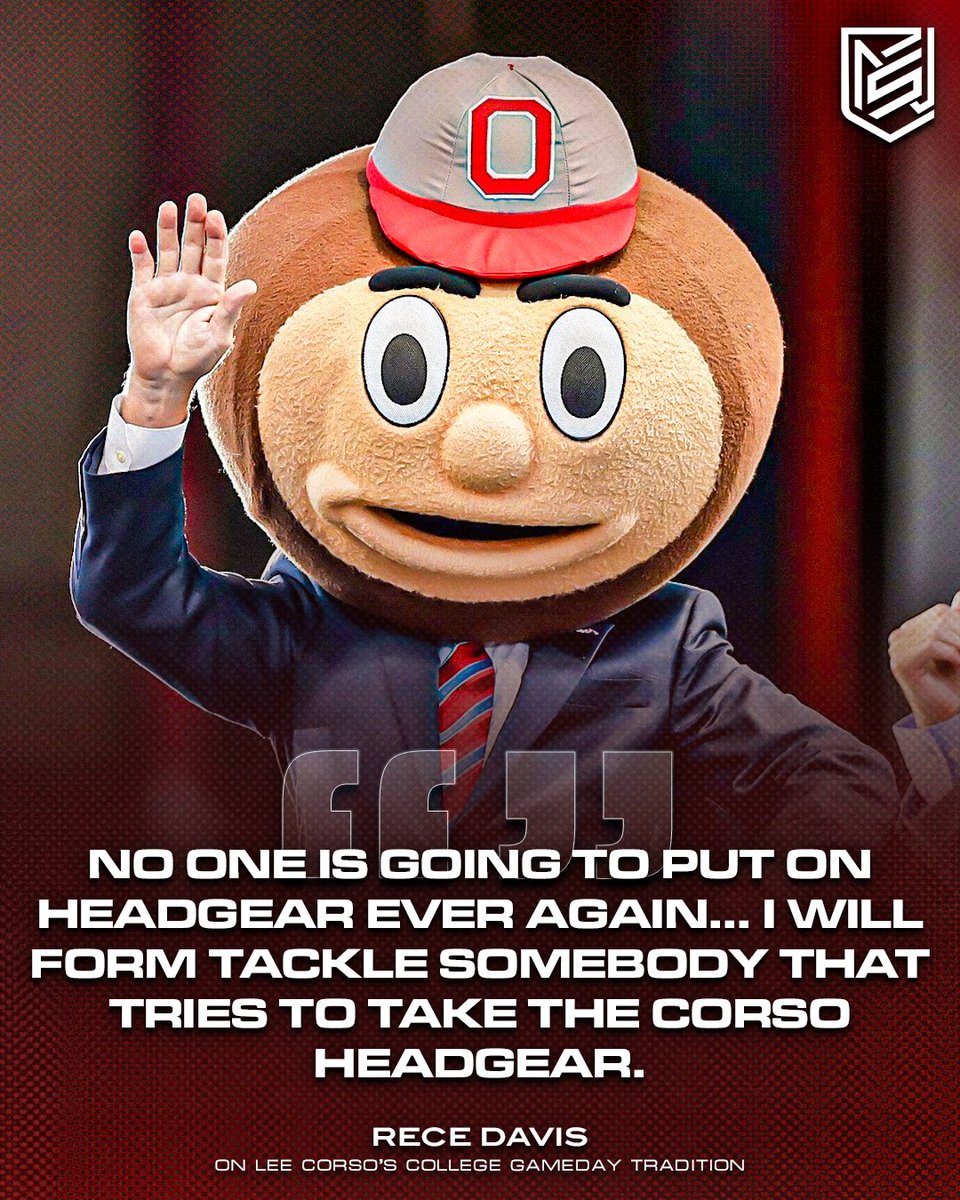 CFN365's tweet image. Rece Davis will no let anyone try to recreate Lee Corso's iconic College Gameday headgear tradition. 馃