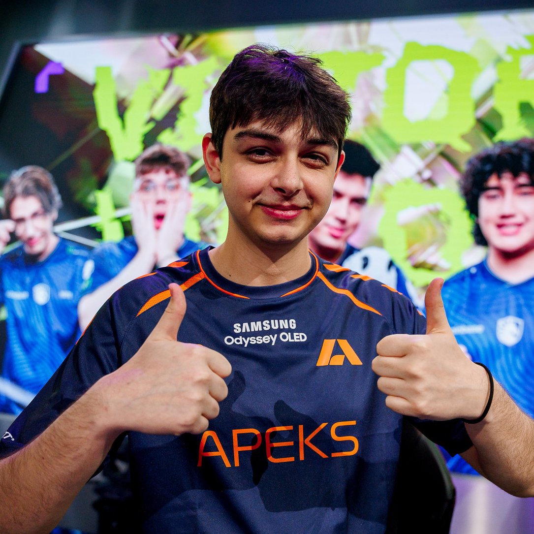 Apeks VALORANT (@apeksvalorant) on Twitter photo HAPPY BIRTHDAY, <a href="/batujnaxvlr/">Apeks x batujnax</a> 👍👍
Still young and fresh! Have a wonderful day, goat! 🎂🥳
📷 Photo by Wojciech Wandzel/ <a href="/riotgames/">Riot Games</a> HAPPY BIRTHDAY, <a href="/batujnaxvlr/">Apeks x batujnax</a> 👍👍
Still young and fresh! Have a wonderful day, goat! 🎂🥳
📷 Photo by Wojciech Wandzel/ <a href="/riotgames/">Riot Games</a>