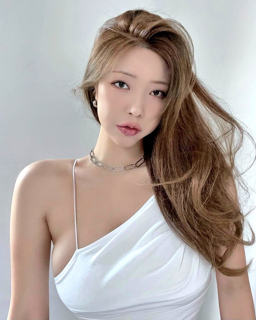 소미 (@qhtt8881) on Twitter photo 