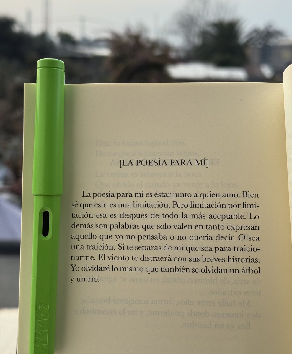 Valentina Barahona tweet media
