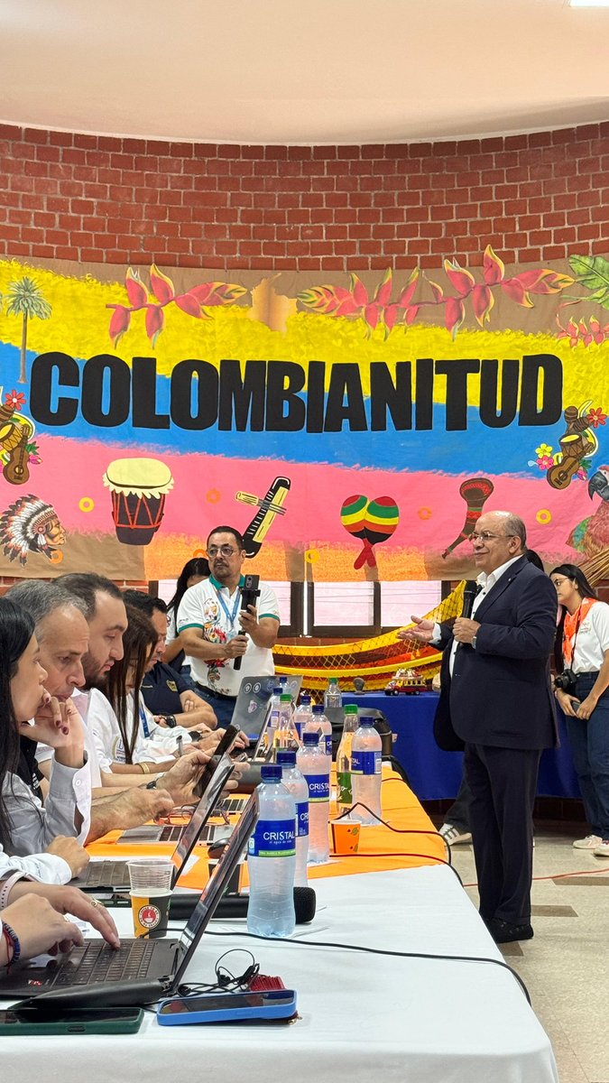 Carolina Calle tweet media