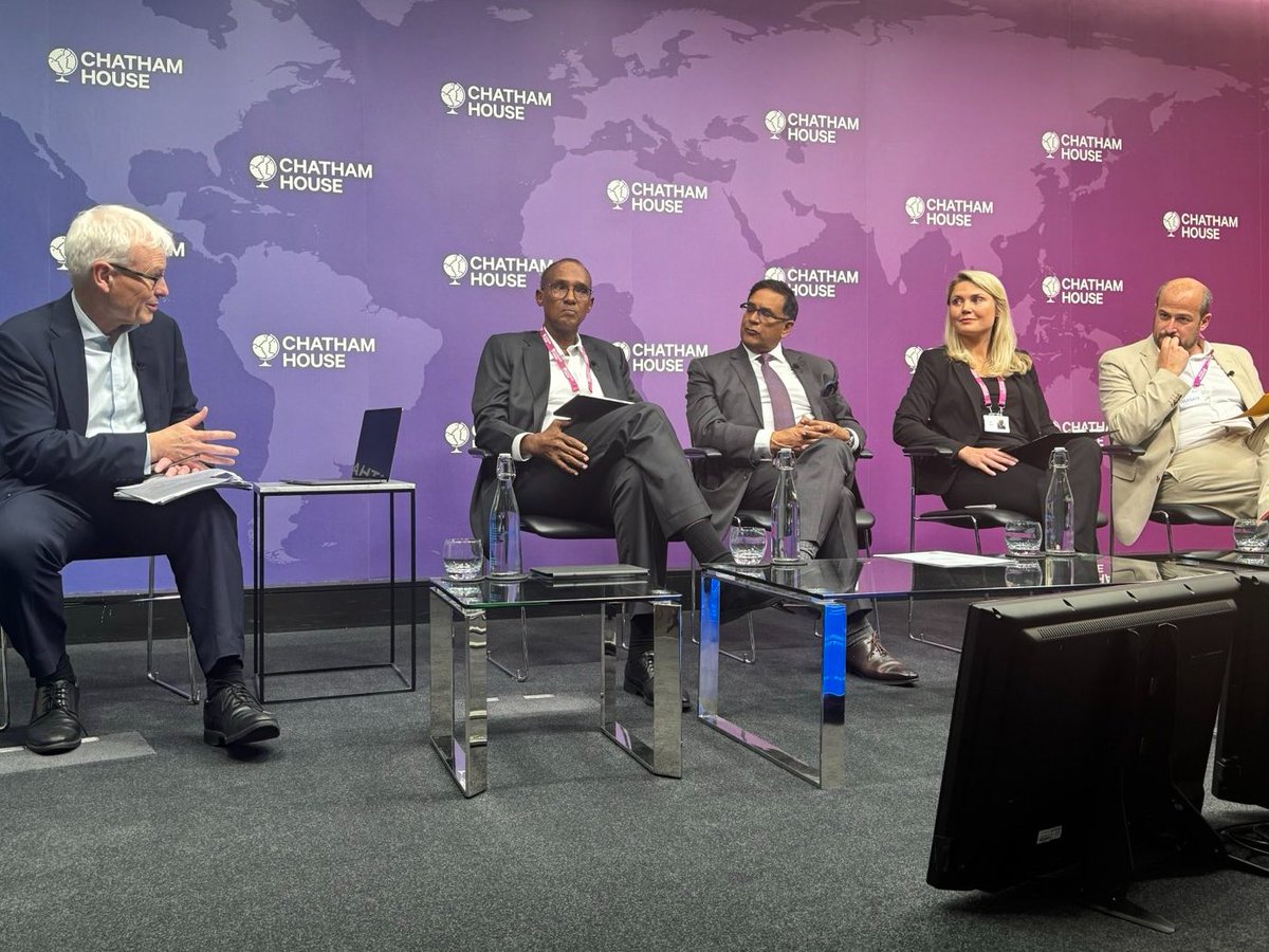 Global Solidarity Levies Task Force (@gsltaskforce) on Twitter photo Yesterday, the GSLTF co-hosted an event with <a href="/ChathamHouse/">Chatham House</a> at #LCAW2025, exploring the potential of solidarity levies for climate finance.
In a high-level panel, Ali Mohamed 🇰🇪, Benoît Faraco 🇫🇷, Anna Aberg 🇸🇪 & Avinash Persaud 🇧🇧 made clear: levies on polluting industries are Yesterday, the GSLTF co-hosted an event with <a href="/ChathamHouse/">Chatham House</a> at #LCAW2025, exploring the potential of solidarity levies for climate finance.
In a high-level panel, Ali Mohamed 🇰🇪, Benoît Faraco 🇫🇷, Anna Aberg 🇸🇪 & Avinash Persaud 🇧🇧 made clear: levies on polluting industries are