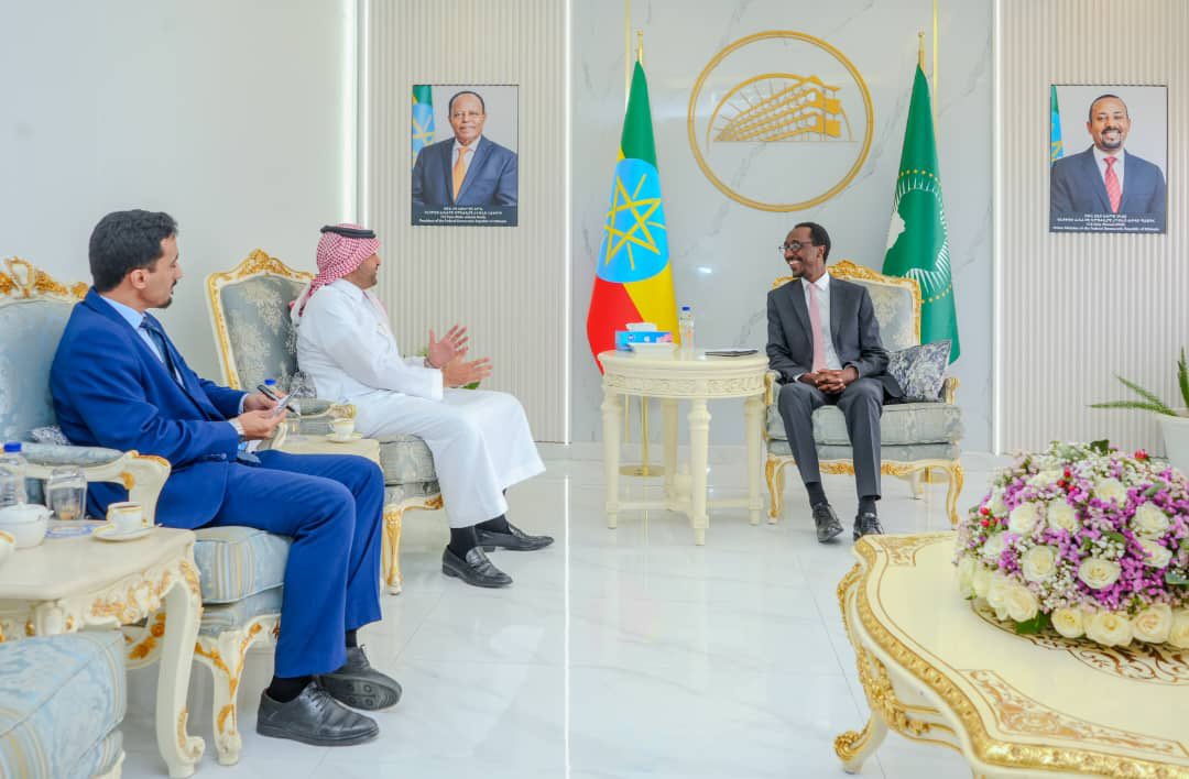 KSA Emb in Addis Ababa (@ksaembassyet) on Twitter photo #أديس_أبابا | التقى سعادة السفير <a href="/DrFahadAlhumayd/">Dr. Fahad Alhumaydani</a> معالي وزير الخارجية الإثيوبي الدكتور/ جيديون طيموتيوس، حيث ودع معاليه سعادة السفير بمناسبة انتهاء فترة عمله، وقد ثمن معاليه الجهود التي بذلها سعادته في تعزيز العلاقات بين البلدين، متمنياً لسعادته التوفيق في مهام عمله القادمة. #أديس_أبابا | التقى سعادة السفير <a href="/DrFahadAlhumayd/">Dr. Fahad Alhumaydani</a> معالي وزير الخارجية الإثيوبي الدكتور/ جيديون طيموتيوس، حيث ودع معاليه سعادة السفير بمناسبة انتهاء فترة عمله، وقد ثمن معاليه الجهود التي بذلها سعادته في تعزيز العلاقات بين البلدين، متمنياً لسعادته التوفيق في مهام عمله القادمة.