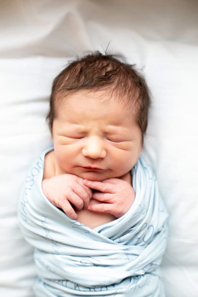 cbkmediamgt's tweet photo. We are thrilled for client @TessOnTV 
of @WEWS and her husband Matt and her entire family. Congrats Tess and Matt and welcome to the world little Jackson!
#ClevelandTVNews
#WEWS
#NewsAnchor
#NewsReporter
#EmmyAwardWinningJournalist 
#SuperMom
#TeamCBK https://t.co/UtjHOs6mSN