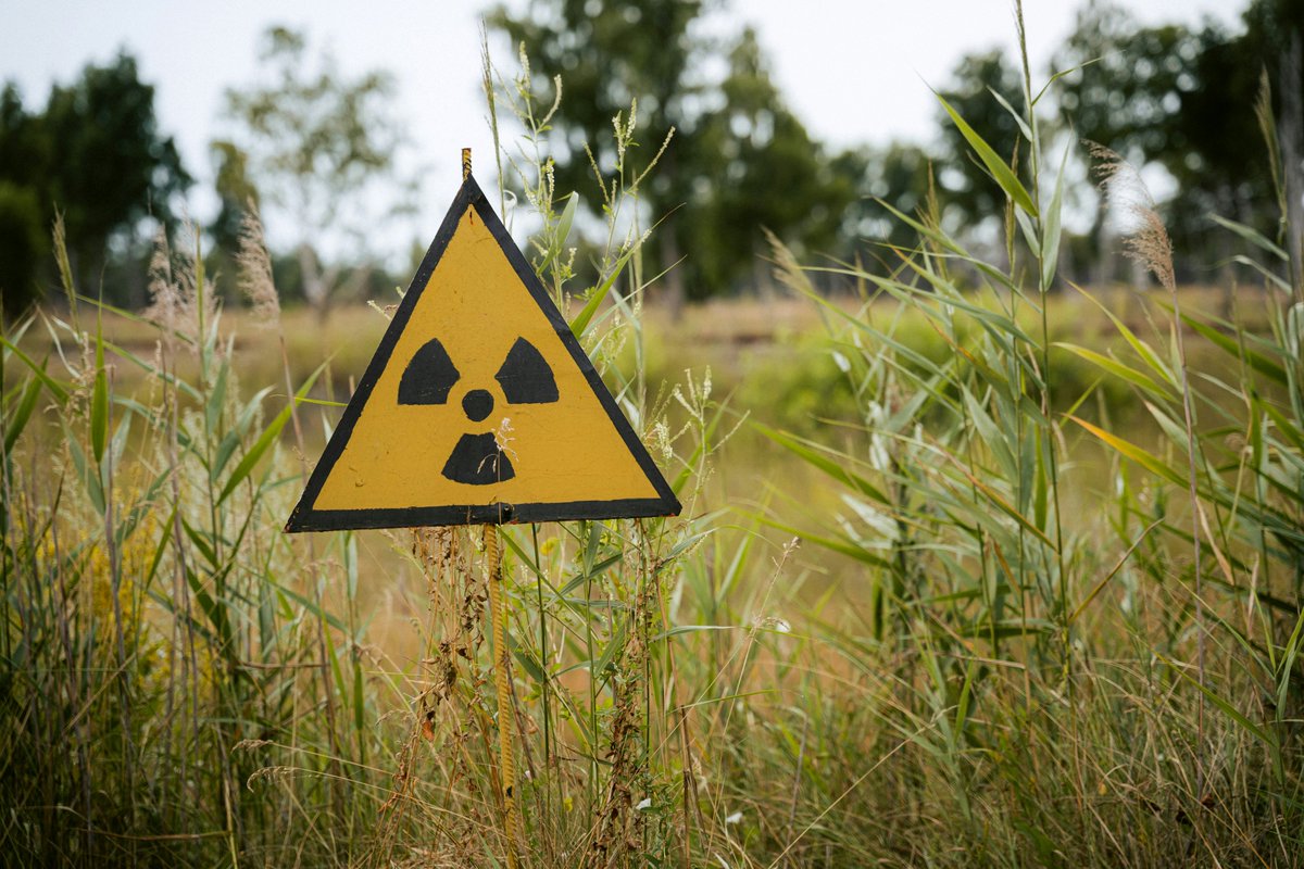 📢 What Are Weapons of Mass Destruction (WMDs)?
#WMDs include nuclear, chemical &amp; biological weapons with large-scale destructive potential. Here are some key treaties regulating them:

✅ Nuclear: NPT
✅ Chemical: CWC
✅ Biological: BWC

🔗 Learn more: 
nonproliferation.eu/thematics/
