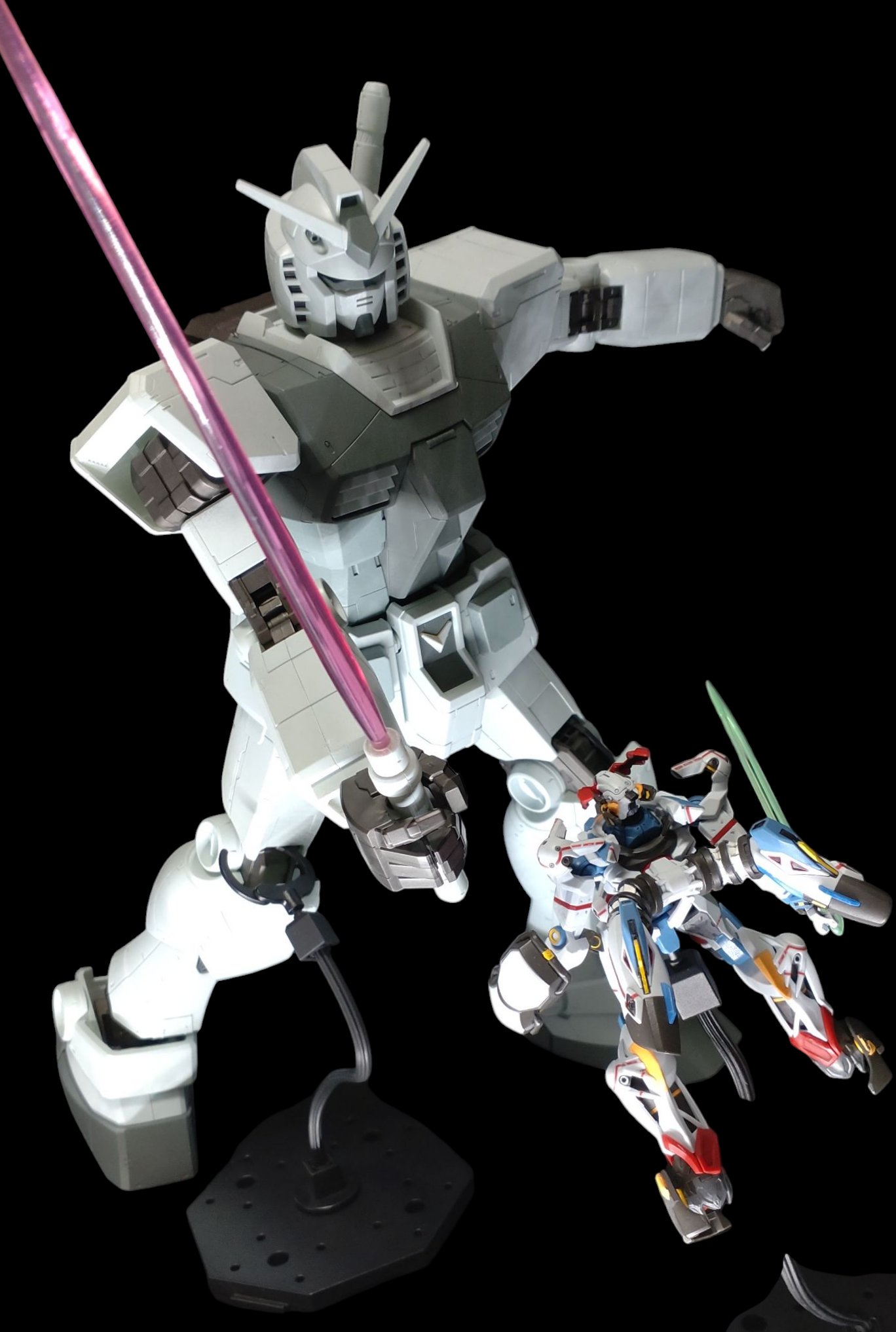 メガサイズ　ガンダム 1/48 メガサイズモデル ガンダム｜バンダイ ホビーサイト