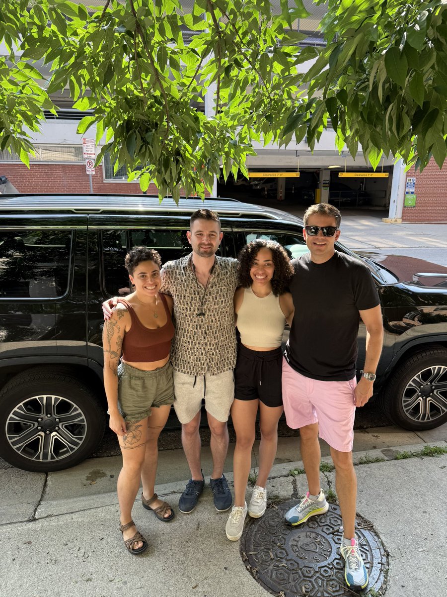 aidangcw's tweet image. Lab road trip to Association for Research in Personality conference is under way!