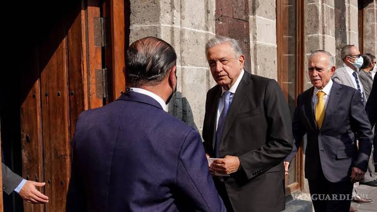 Todos sabemos desde hace años que las 3 campañas de ASNO requirieron cantidades enormes de dinero.
Una vida de permanente grilla sin verdaderos ingresos es extremadamente costosa, solo a través de financiamiento ilícito eso era posible.
Hoy Romo deja claro el cómo lo hizo.