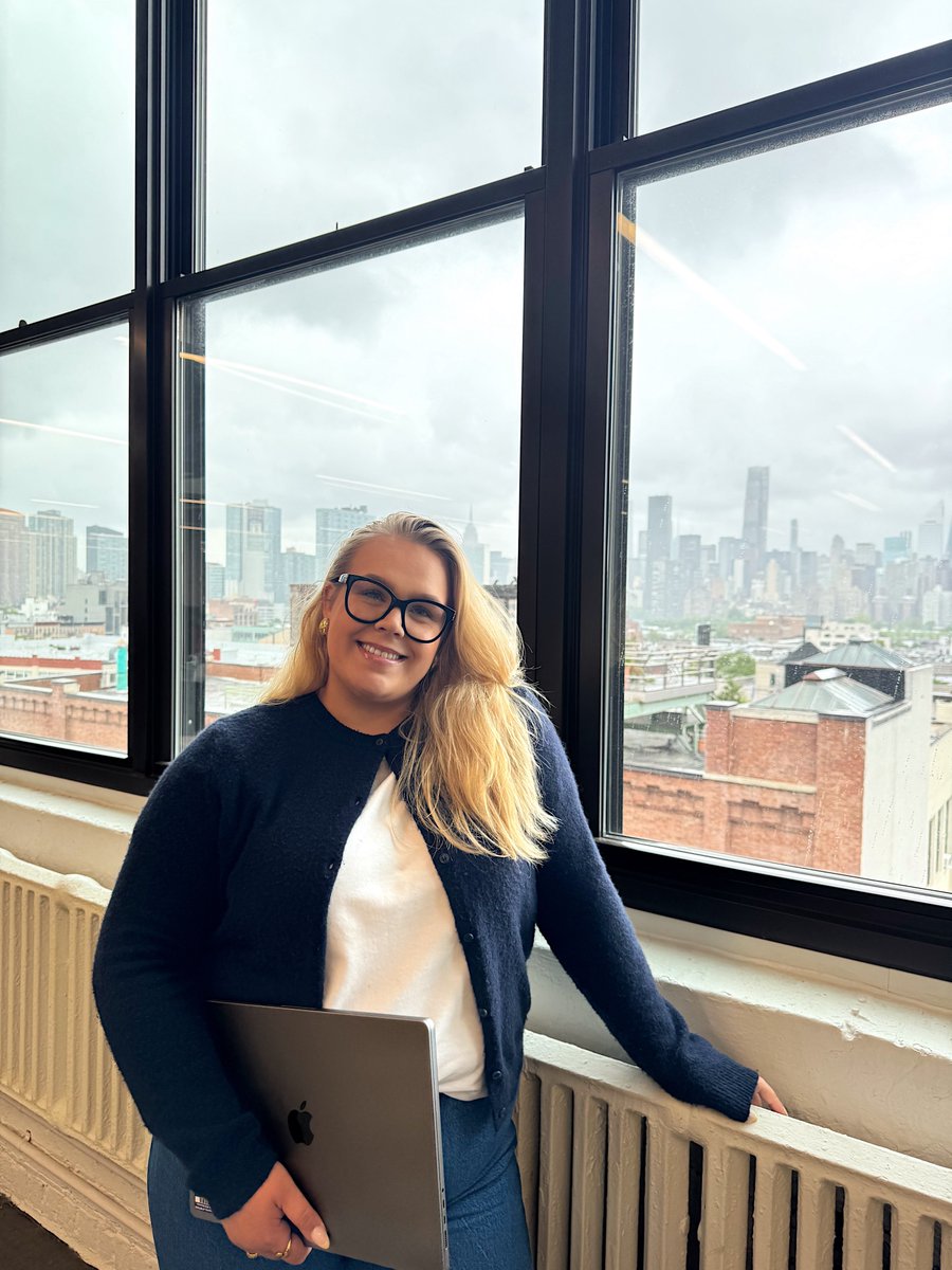 A native of Norway, Anette Eilertsen-Dillon had her eye on New York City for a career in the global fashion capital.

Graduating from the accelerated full-time MBA program, she landed a role as a creative account manager at WITHIN, a marketing agency linked with renowned brands.