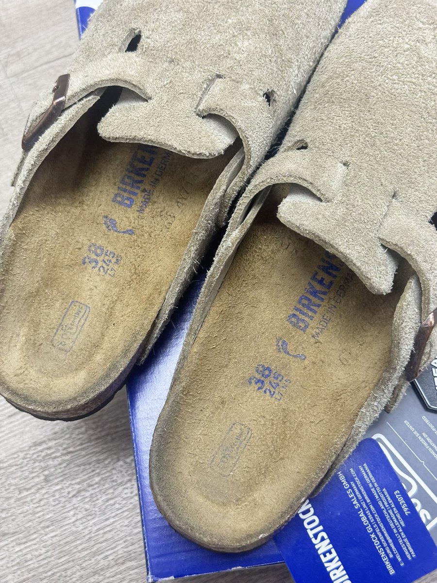 pn_acnnn's tweet photo. Birkenstock Boston สี Taupe 
Narrow / พื้น Soft

Use like new พื้นเต็ม
Size : 38eu / 24.5cm

🔥 4,99O ฿ อุปกรณ์ครบ มีกล่อง

ดูภาพเพิ่มเติมได้เลยค่ะ

📍 นัดรับรัชดา ห้วยขวาง
🚗 กทม. Grab ได้ ค่าส่งตามจริง
📌 แต่ถ้าไม่ไกลกันมากส่งแมสให้ฟรีค่ะ

#Birkenstockมือสอง #birkenstockboston https://t.co/ZjmFSl42NH