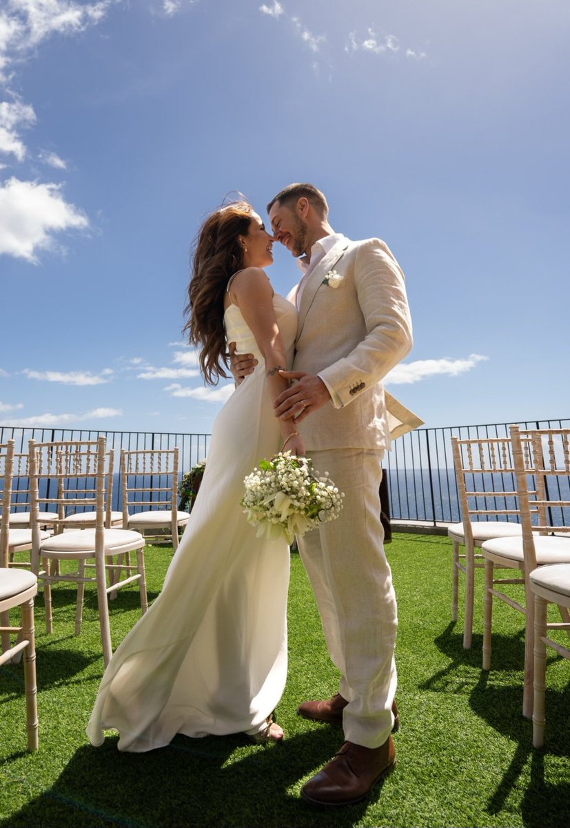 Bru e Ber, o vosso amor é  lindo. E onde há amor e carinho, florescem momentos de paz , felicidade e muita cumplicidade. Sejam sempre muito felizes <a href="/brunapgo/">Bruna Gomes</a> e Bernardo Sousa.
❤️❤️ Abraço vos com carinho e estima.  😘😍
 #brunardo