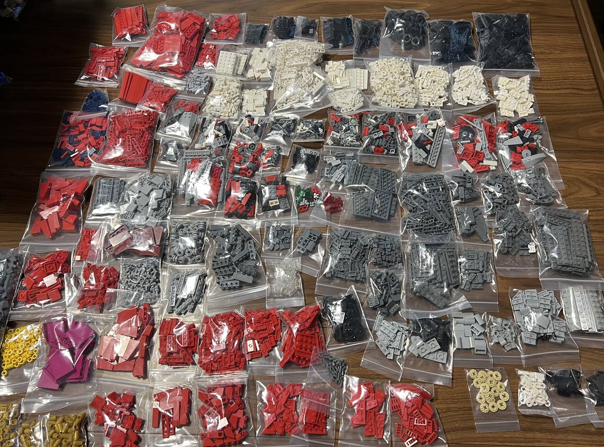 ponnegi_0505's tweet image. 3作品分のブリリン着弾💥

計5298ピース
少しずつ作っていきます♪

#レゴ　#lego #bricklink #moc