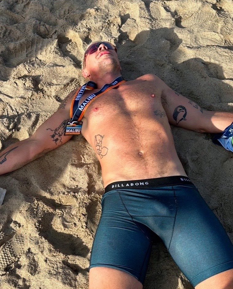 I have compelling evidence that American DJ and music producer, #Diplo, is #OneOfUs. #Circumcised #Cut #TeamHelmet #VPL #VHL