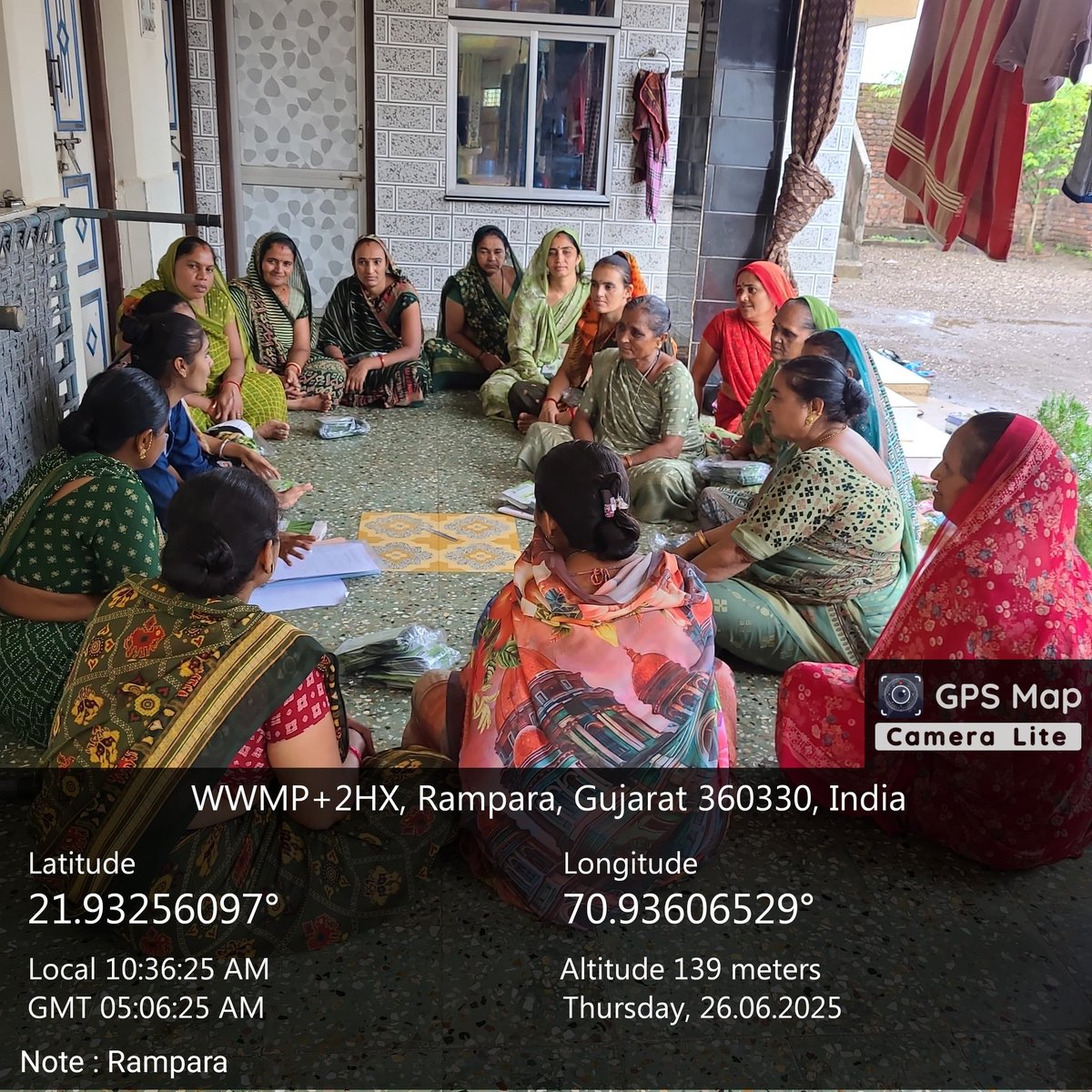 કોટડાસાંગાણીના રામપરા ગામમાં રામપરા ગ્રામ સખી સંઘ ની મીટીંગ કરવામાં આવી મિટિંગમાં VOના રજીસ્ટર ચેક કરવામાં આવ્યા અને VOમાં આવેલ CIF ની રકમ બાબત ચર્ચા કરવામાં આવી VO ના પ્રમુખ મંત્રીને CLF મિટિંગમાં હાજર રહેવા સૂચના આપવામાં આવી રામપરા ગામમાં પ્રોડ્યુસર ગ્રુપ બનાવવા માહિતી આપી.