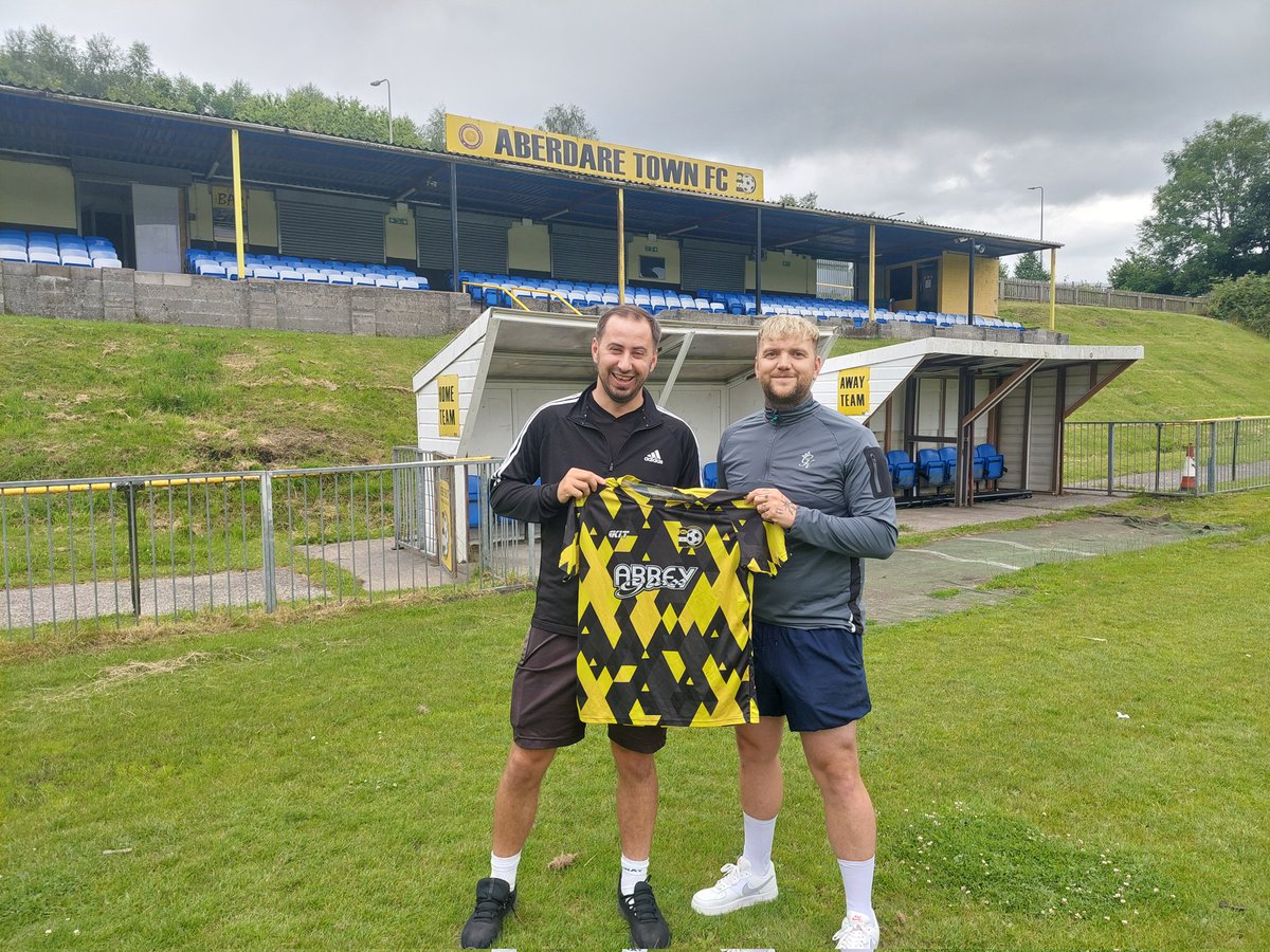 Aberdare Town FC tweet media