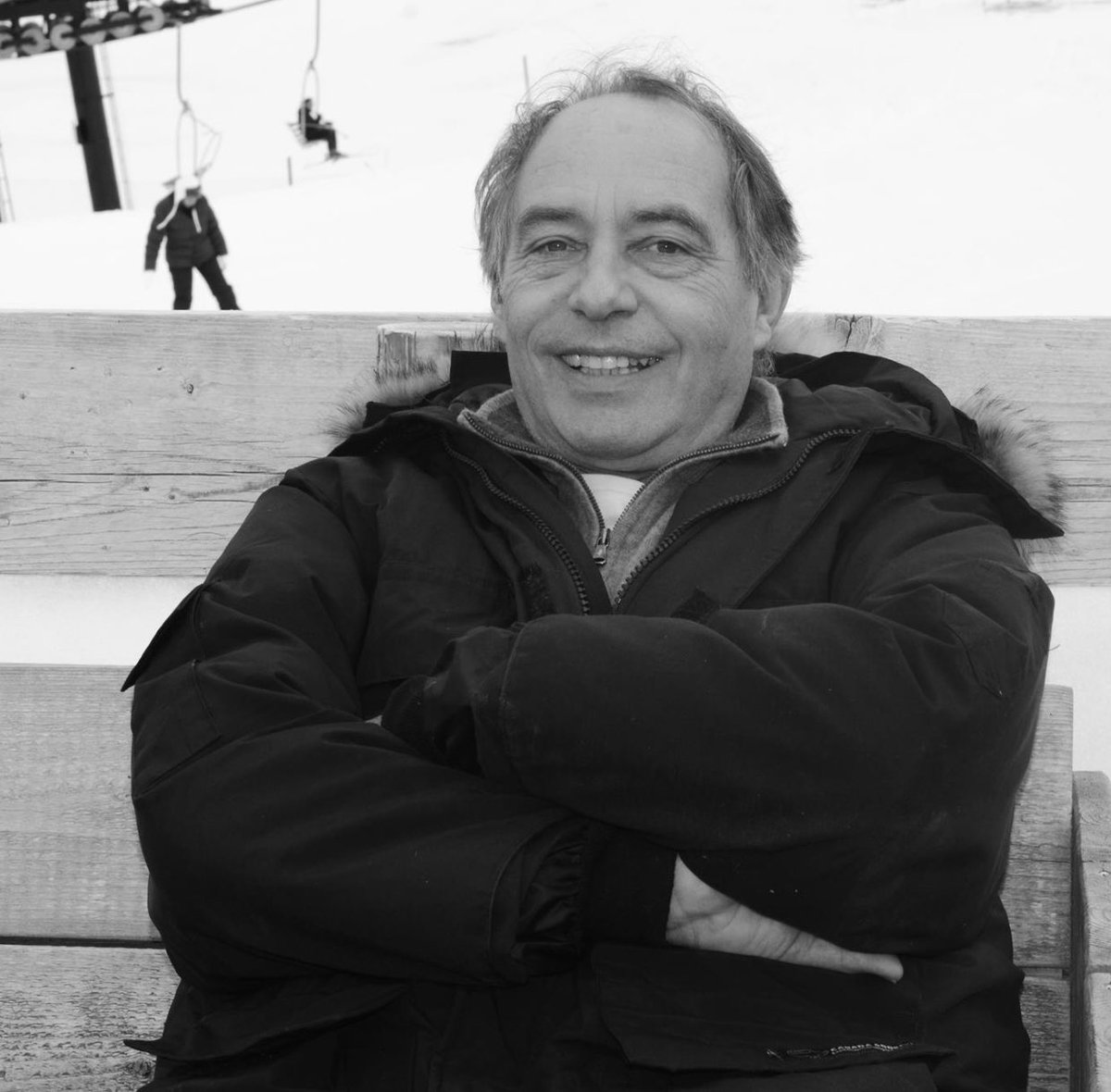 Salut l’ami <a href="/PLouiscastelli/">Pierre-LouisCastelli</a> ! Reposes en paix ! On continuera de parler de toi, de ta bonne humeur, de ta voix, de ton talent sur les pontons du <a href="/VendeeGlobe/">Vendée Globe</a> <a href="/RouteDuRhum/">Route du Rhum - Destination Guadeloupe</a> <a href="/TransatCafeLOR/">TRANSAT CAFÉ L’OR</a> …..