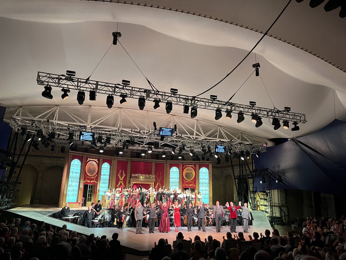 Petroc Trelawny (@petroctrelawny) on Twitter photo so much fun โฆ<a href="/operahollandpk/">Opera Holland Park</a>โฉโs mafiosi Merry Widow last night. Just a few tickets available for the last shows tmr & sat - a great night out with Leharโs tunes gaily fizzing. Co-pro with โฆ<a href="/ScottishOpera/">Scottish Opera</a>โฉ & โฆ<a href="/DOylyCarteOpera/">D'Oyly Carte Opera</a>โฉ so much fun โฆ<a href="/operahollandpk/">Opera Holland Park</a>โฉโs mafiosi Merry Widow last night. Just a few tickets available for the last shows tmr & sat - a great night out with Leharโs tunes gaily fizzing. Co-pro with โฆ<a href="/ScottishOpera/">Scottish Opera</a>โฉ & โฆ<a href="/DOylyCarteOpera/">D'Oyly Carte Opera</a>โฉ