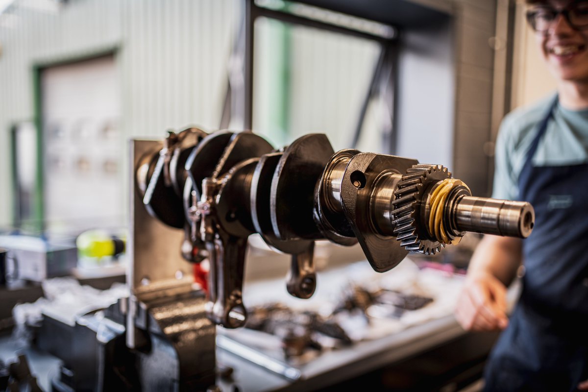🥳 We are looking for a talented Gearbox Technician to join the team here at Tuthill!

Please view the full role and apply online via the link: lnkd.in/ePYQbPAF

#Tuthill #wearehiring #motorsportjobs