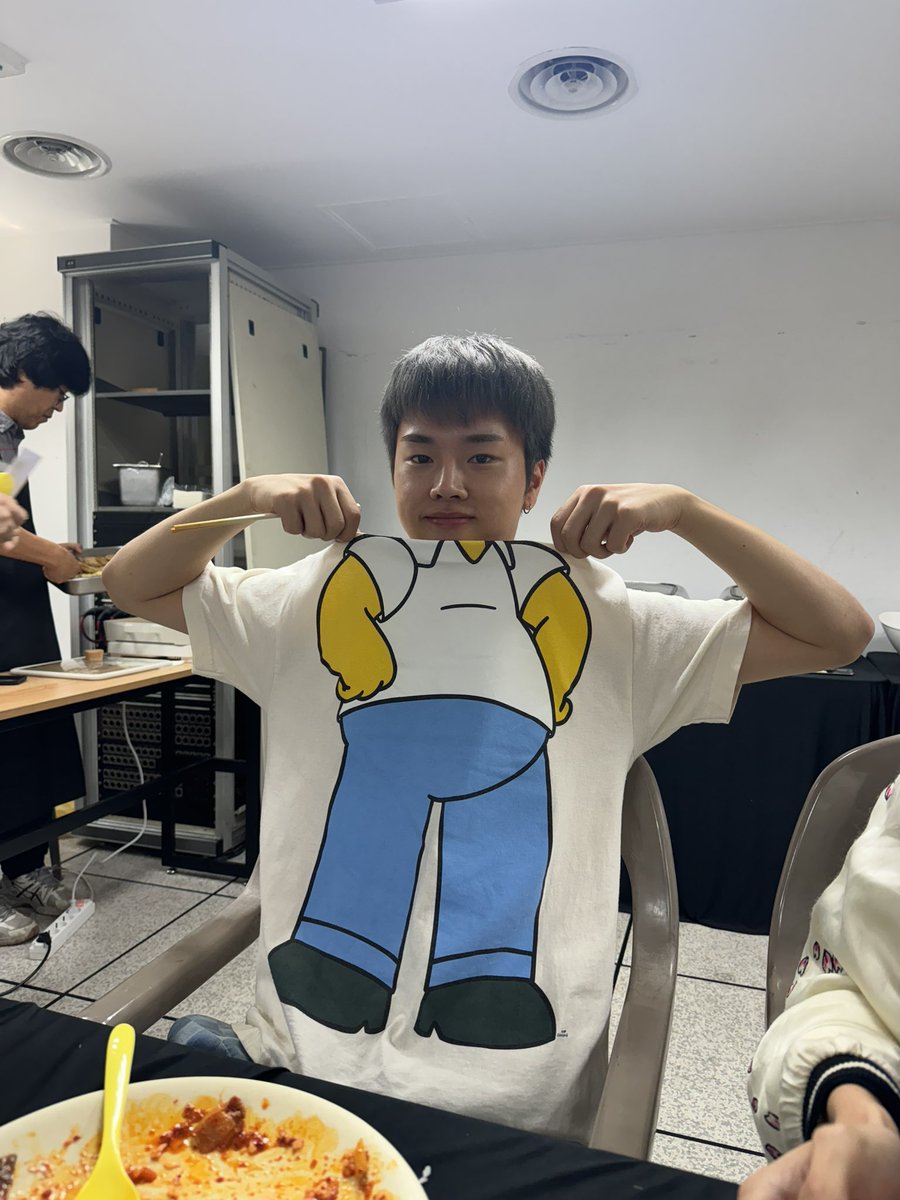 정수야 밥 많이먹고 좋은 형아가 되어보자!!