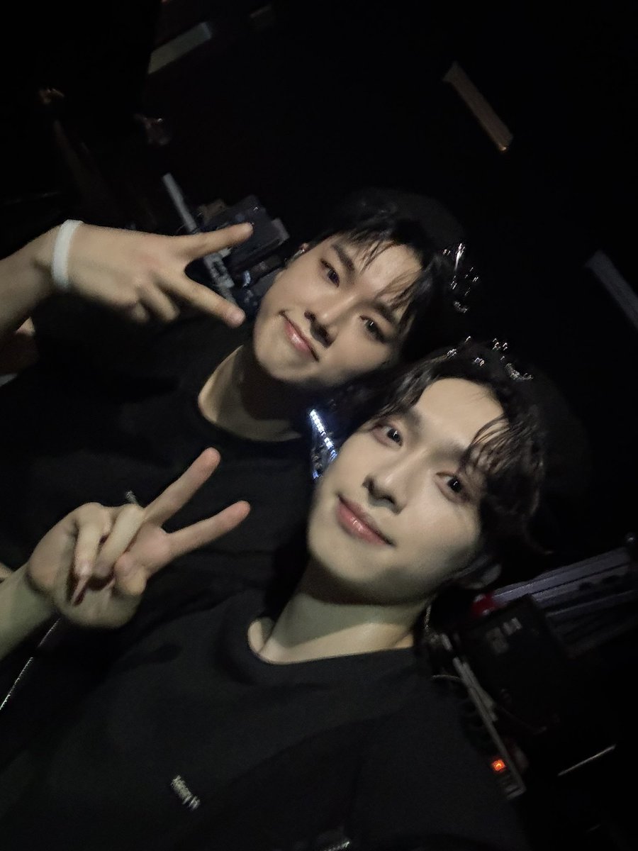 XH_official's tweet photo. 정수야 밥 많이먹고 좋은 형아가 되어보자!! https://t.co/8SZfls8gGZ