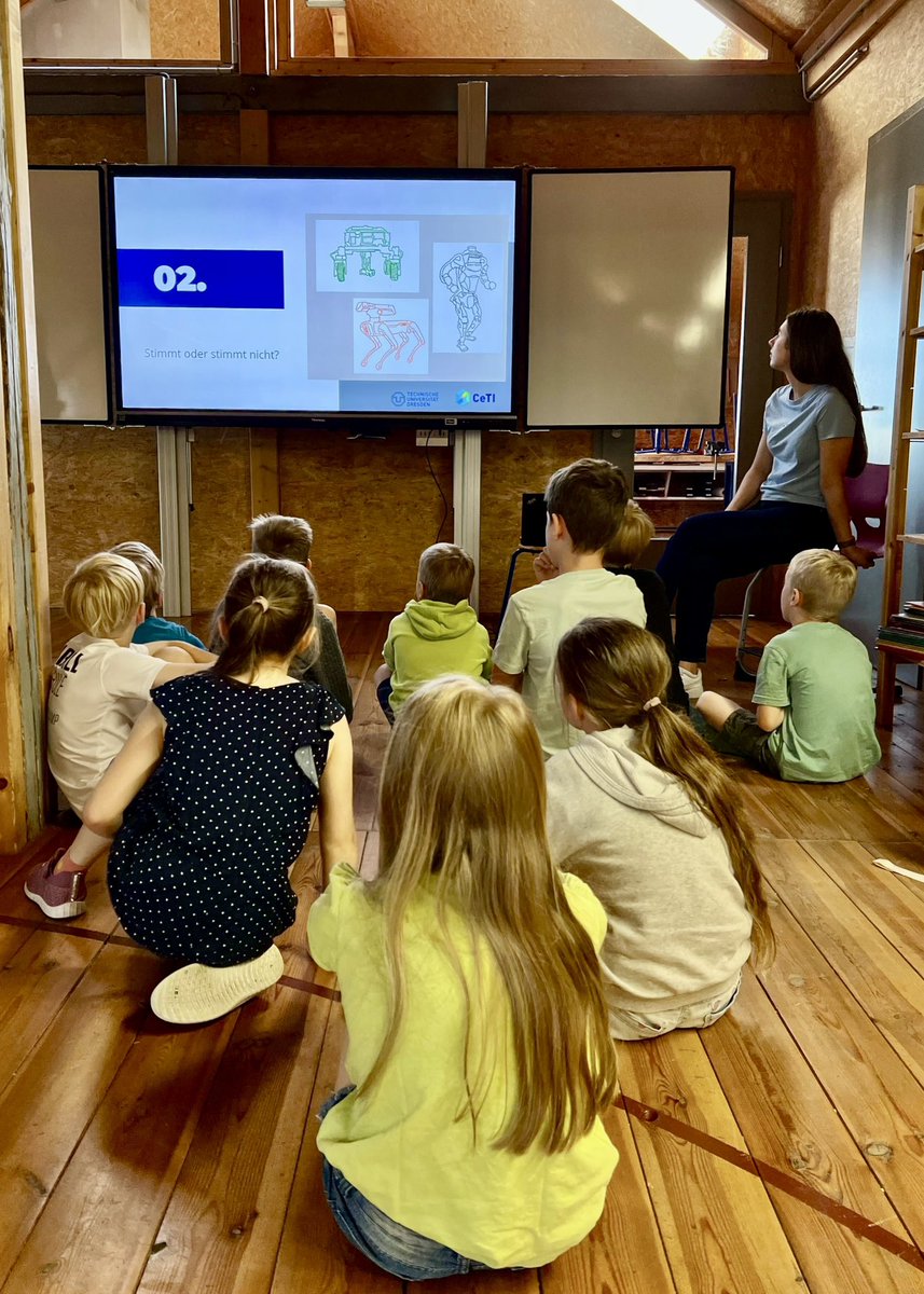 TactileInternet's tweet image. 🎓 𝗖𝗹𝗮𝘀𝘀𝗿𝗼𝗼𝗺 𝗖𝗮𝘁𝗰𝗵-𝗨𝗽
There were two highlights in this regard last week:
📍 Project Day at Evangelische Grundschule Grumbach
📍 Visit of the German School Athens at @tudresden_de
Stay tuned for next week's edition @dfg_public
#ClassroomCatchUp #tactileinternet