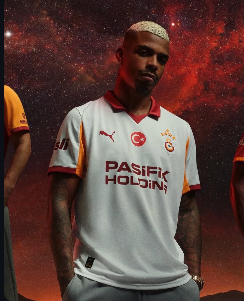 Gemini🌼🐥 (fan account) (@gemini23989486) on Twitter photo Lemina’yı göndermeyin BİZİMLE KALSIN
<a href="/GalatasaraySK/">Galatasaray SK</a> Lemina’yı göndermeyin BİZİMLE KALSIN
<a href="/GalatasaraySK/">Galatasaray SK</a>