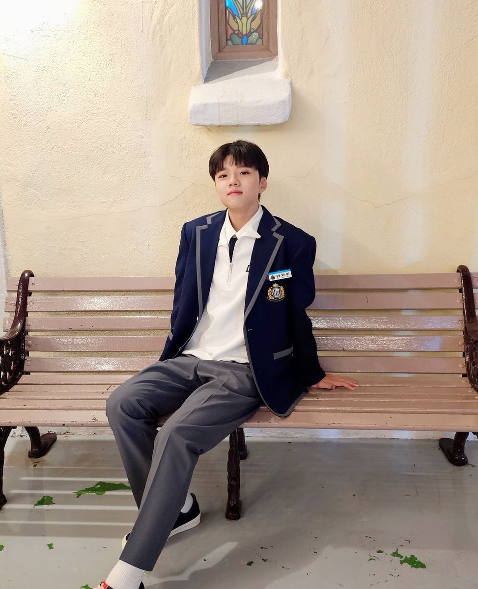 cloverstiny's tweet photo. #yeoncha as β¨kmβ¨ dan anak kesayangan bk ππ https://t.co/v963nqN2mD
