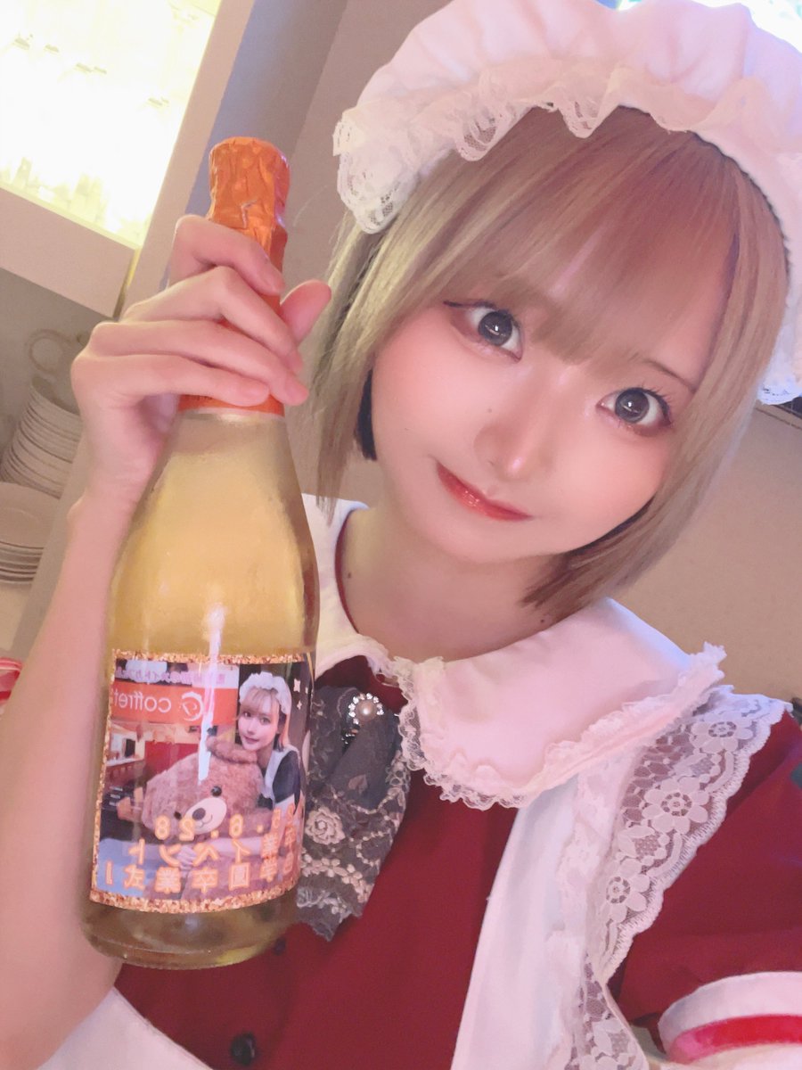 オリシャン本日から販売してます❕特典もあるよ❕当日来れない人はぜひ❕