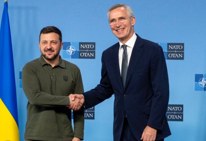 CraigHouston_'s tweet photo. Why is the president of a non NATO country front and centre at NATO conference? https://t.co/CKmkpB2cPG