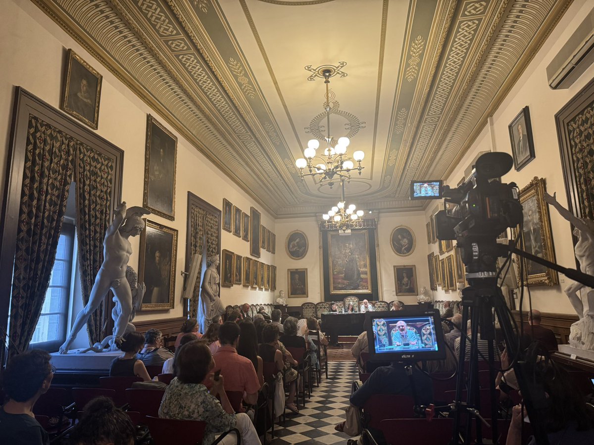 Sixenisme a petar <a href="/racbasj/">R. Acadèmia Catalana de Belles Arts de Sant Jordi</a> <a href="/noucongres/">Congrés de Cultura Catalana</a>