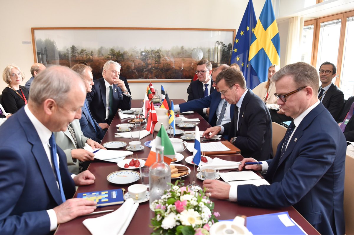 Sweden in EU (@swedenineu) on Twitter photo “The countries around this table are some of the leaders in supporting Ukraine and increasing spending in our own security. We call on all Member states to do more and to do it faster.” <a href="/SwedishPM/">Ulf Kristersson</a> at Nordic-Baltic-Polish-German-Irish pre-meeting at #EUCO “The countries around this table are some of the leaders in supporting Ukraine and increasing spending in our own security. We call on all Member states to do more and to do it faster.” <a href="/SwedishPM/">Ulf Kristersson</a> at Nordic-Baltic-Polish-German-Irish pre-meeting at #EUCO