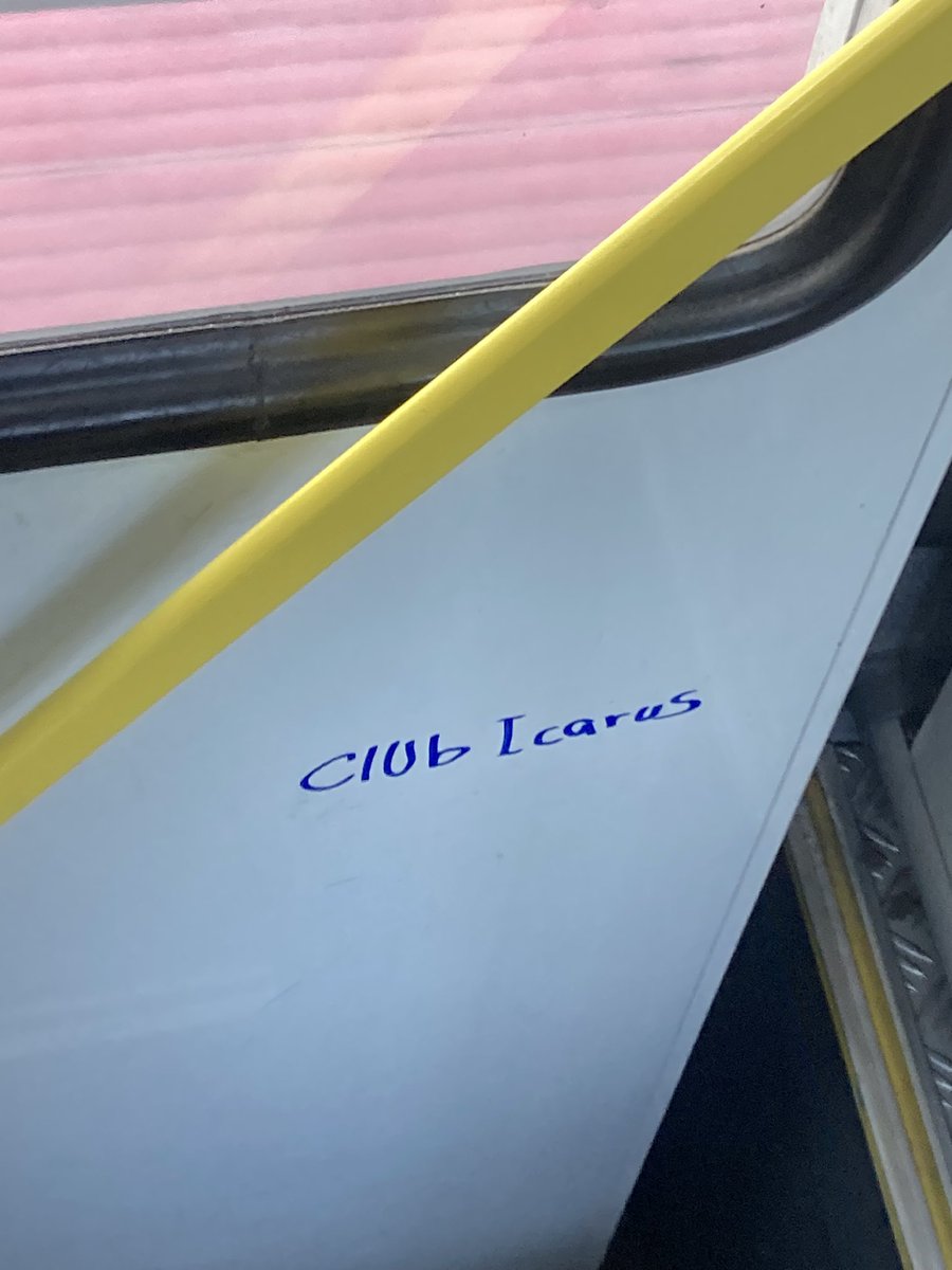 a̵l̷v̷e̵s̵ o estouro da boiada 🌊 tweet media